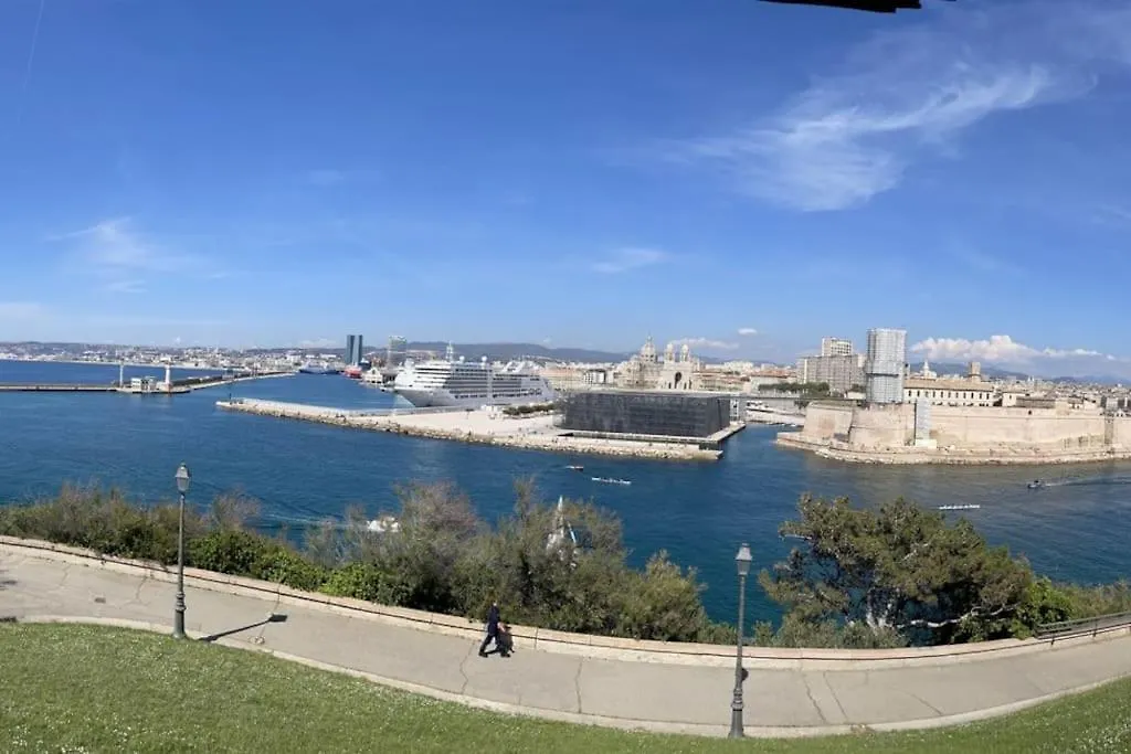Nice Design Flat On The Old Port-Marseilleの連絡先